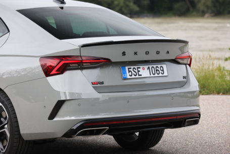 OCTAVIA RS iV