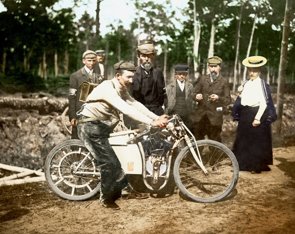 El triunfo en Dourdan: Laurin & Klement ganó el Campeonato Mundial de Motociclismo hace 115 años