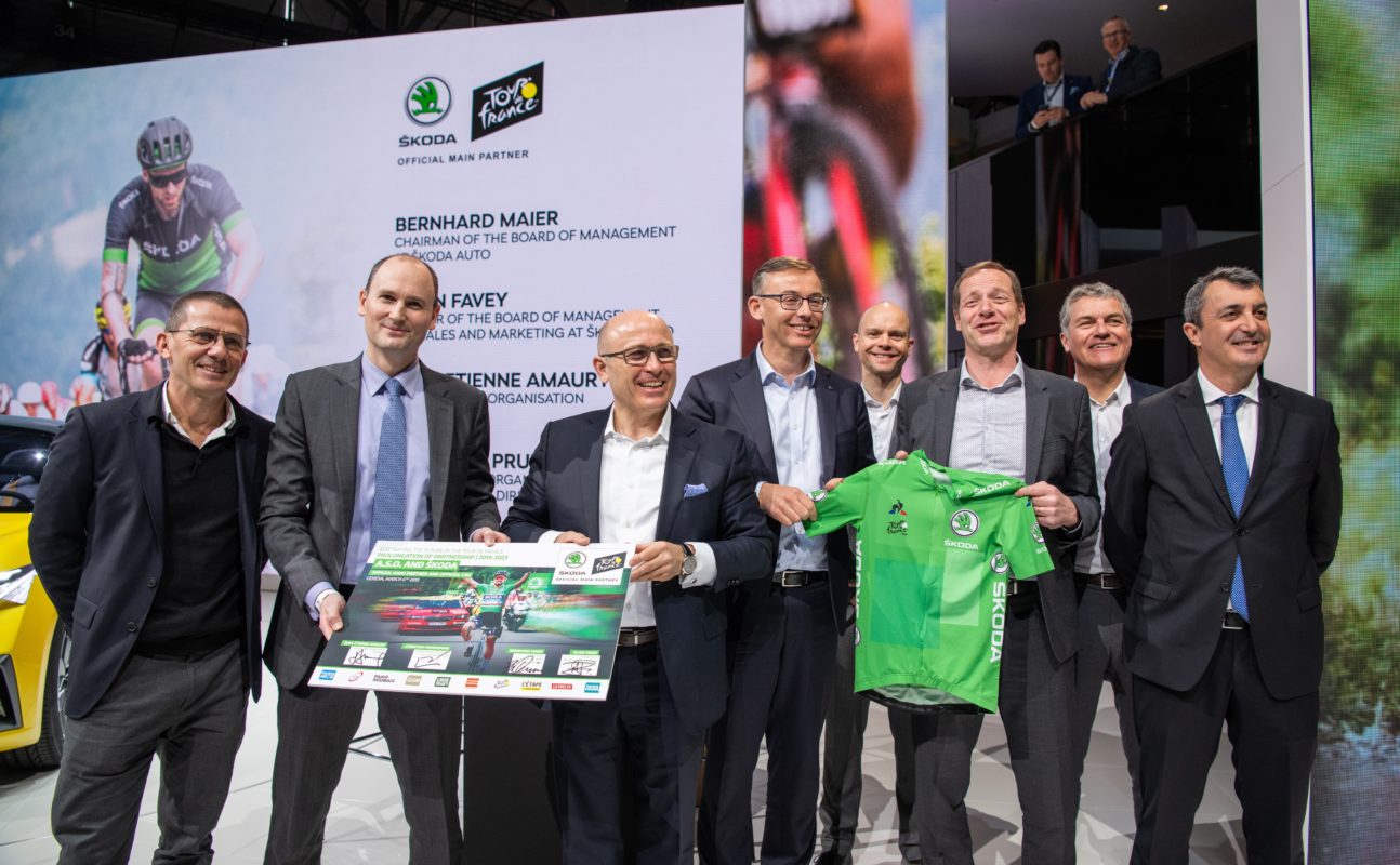 ŠKODA AMPLÍA EL ACUERDO CON A.S.O, EL ORGANIZADOR DEL TOUR DE FRANCIA Y LA VUELTA A ESPAÑA