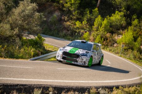 La nueva generación del ŠKODA FABIA Rally2 cuenta con la excelente aerodinámica del coche de calle