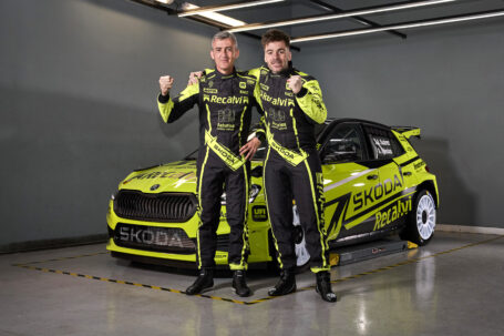 ŠKODA presenta el nuevo Fabia RS Rally2 de José Antonio “Cohete” Suárez para la temporada 2023 del Supercampeonato de España de Rallyes
