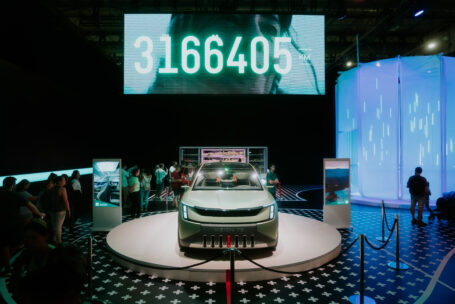 Škoda muestra con éxito su visión de marca y enfoque sostenible en el evento Let’s Explore en Barcelona