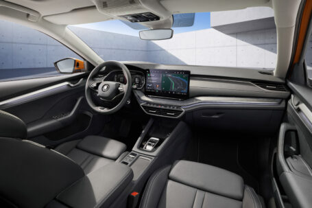 Skoda_Octavia_Combi_interior 1