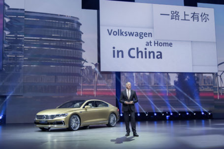 Estreno mundial del C Coupé GTE y el Scirocco GTS en Auto Shanghai 2015