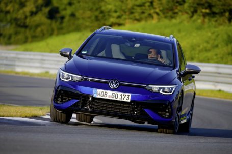Golf Variant R