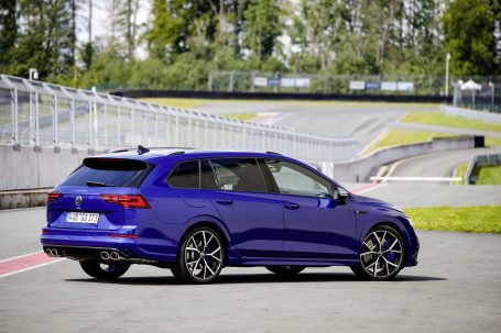 Golf Variant R