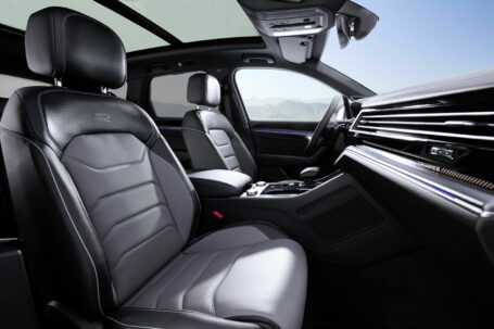 Volkswagen presents the new Touareg 5
