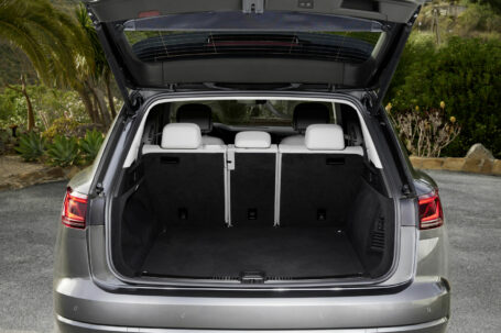 Volkswagen presents the new Touareg 7
