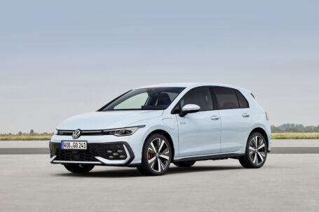New Golf GTE