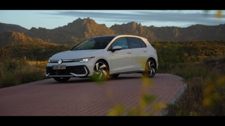 VW GOLF 50 ANIVERSARIO