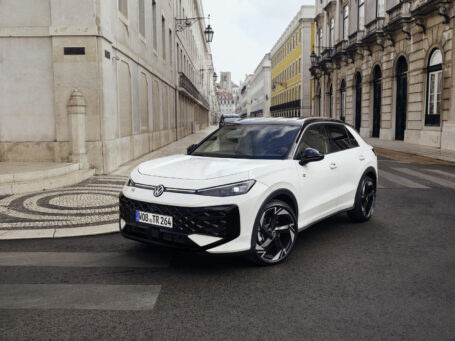 El nuevo T-Roc obtiene la máxima calificación de 5 estrellas en las pruebas Euro NCAP